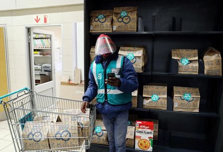 tagreuters.com2023binary_LYNXMPEJ0H0H4-VIEWIMAGE