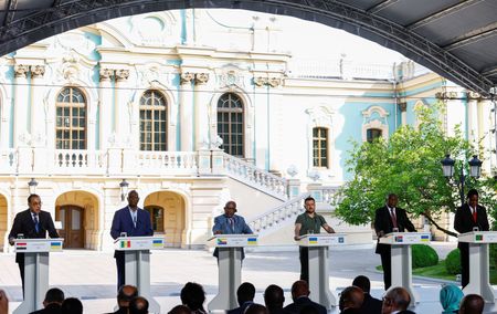 tagreuters.com2023binary_LYNXMPEJ5I0AN-VIEWIMAGE