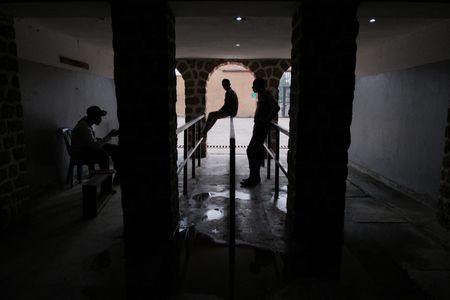 tagreuters.com2024binary_LYNXMPEK9R06H-VIEWIMAGE