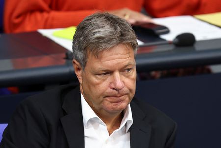 tagreuters.com2024binary_LYNXMPEK8F03P-VIEWIMAGE