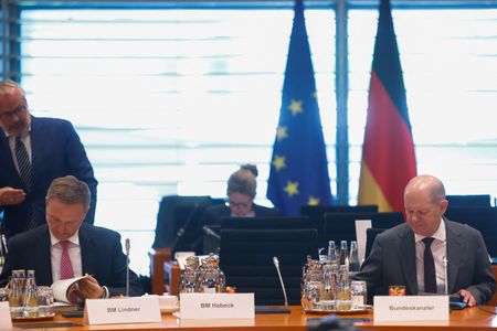 tagreuters.com2023binary_LYNXMPEJ570G2-VIEWIMAGE