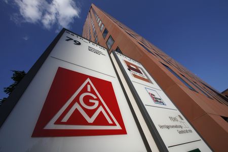 tagreuters.com2023binary_LYNXMPEJ5K092-VIEWIMAGE