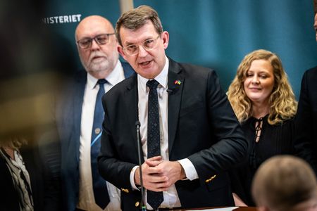 tagreuters.com2025binary_LYNXNPEL0R05Q-VIEWIMAGE