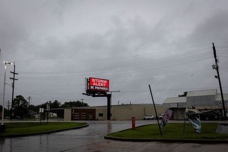 tagreuters.com2024binary_LYNXMPEK8A0TE-VIEWIMAGE