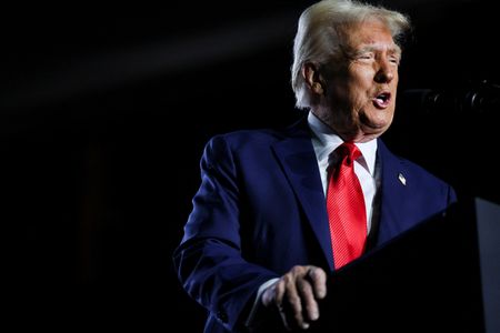 tagreuters.com2025binary_LYNXNPEL0Q0OZ-VIEWIMAGE