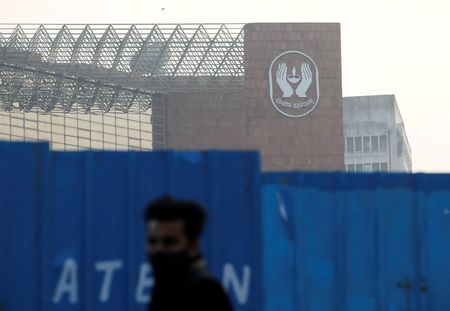 tagreuters.com2023binary_LYNXMPEJ4N0LB-VIEWIMAGE