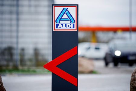 tagreuters.com2023binary_LYNXMPEJ0H0J7-VIEWIMAGE