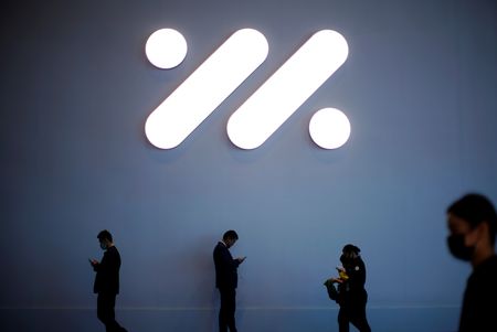 tagreuters.com2024binary_LYNXMPEK9R08K-VIEWIMAGE