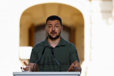 tagreuters.com2023binary_LYNXMPEJ5K0DJ-VIEWIMAGE