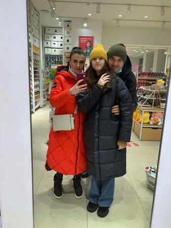 tagreuters.com2025binary_LYNXNPEL250J2-VIEWIMAGE