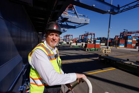 tagreuters.com2023binary_LYNXMPEJ570E3-VIEWIMAGE