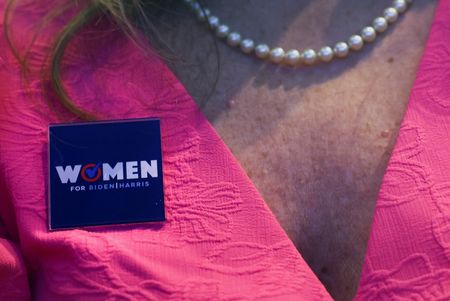 tagreuters.com2023binary_LYNXMPEJ5M0Q6-VIEWIMAGE